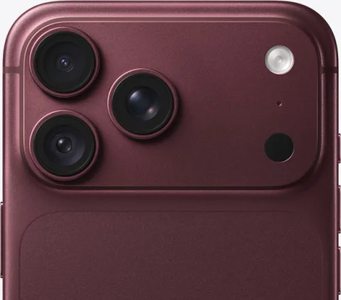 Apple iPhone 18 Pro Max in Burgundy, camera plateau close-up with the variable-aperture main lens
