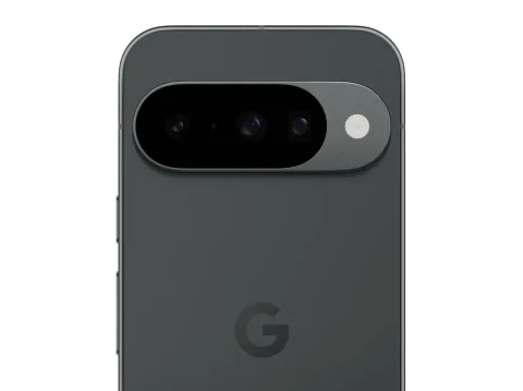 Google Pixel 10 in Obsidian, close-up of the triple-lens camera bar