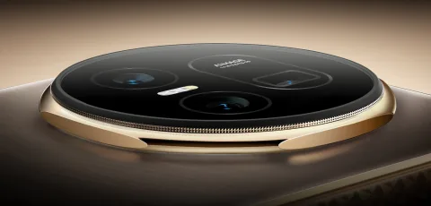 Honor Magic V5 circular rear camera module close-up