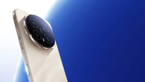 Honor Magic8 Pro in Sunrise Gold, angled hero close-up of the quad camera module