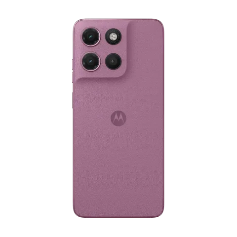Moto G17 in Bordeaux - back view