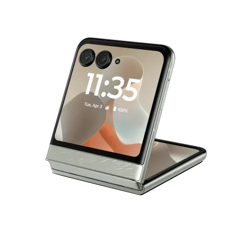 Motorola Razr 60 in Lightest Sky, flex mode
