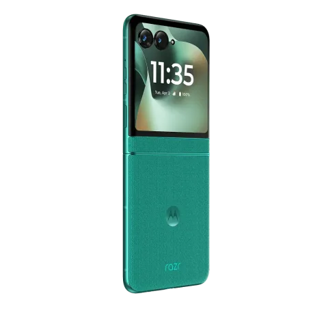 Motorola Razr 70 in PANTONE Sporting Green, closed, three-quarter angle