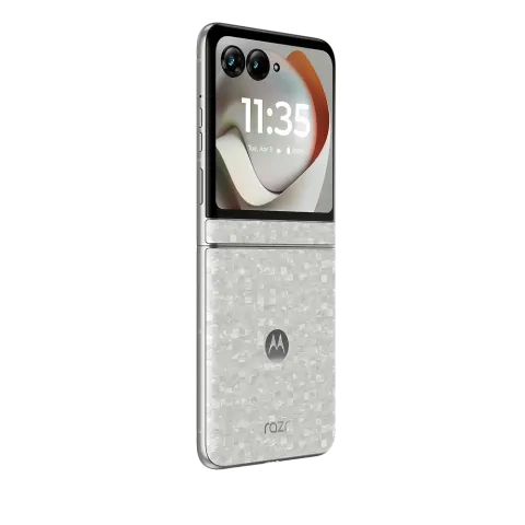 Motorola Razr 70 in PANTONE Bright White, closed, three-quarter angle