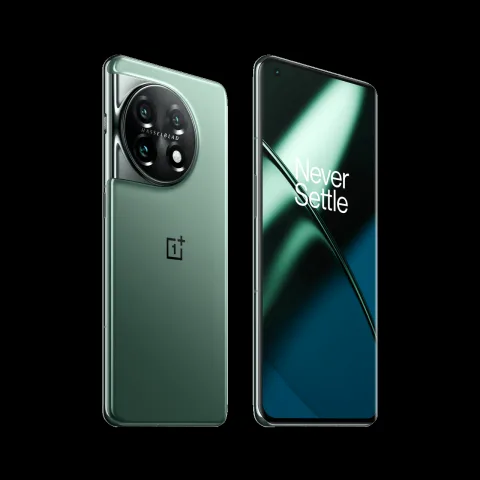 OnePlus 11 in Eternal Green, front and back view