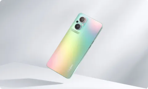 Oppo Reno7 Lite 5G in Rainbow Spectrum, back angled view