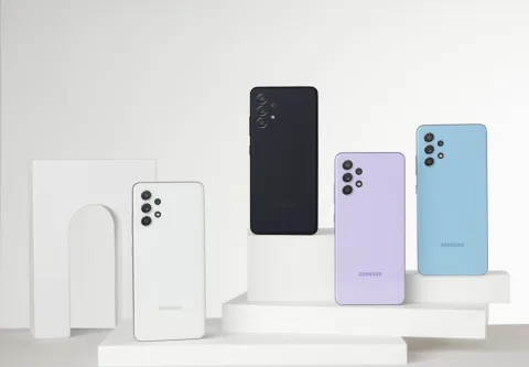 Samsung Galaxy A32 lineup in Awesome White, Black, Violet and Blue