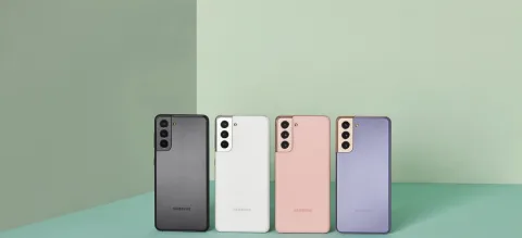 Samsung Galaxy S21 shown in Phantom Violet, Phantom Pink, Phantom Gray and Phantom White