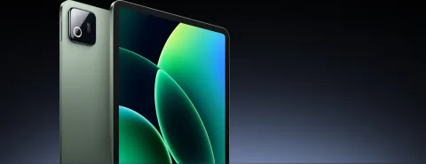Xiaomi Pad 8 in Pine Green, front and back angle view